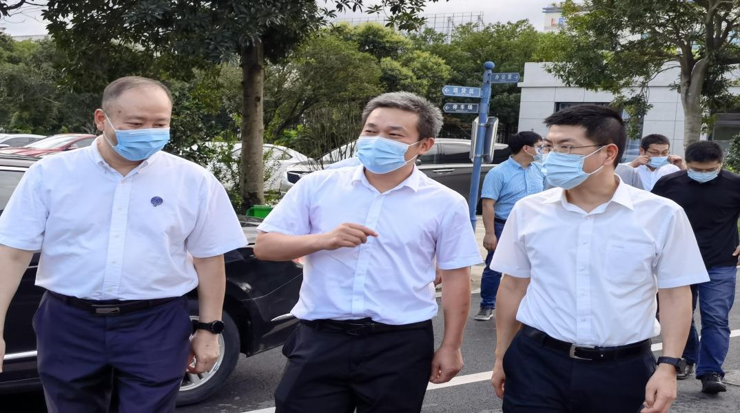  寧海縣人民政府縣長滕安達(dá)調(diào)研 “三位一體，四方聯(lián)動”產(chǎn)教融合育人模式
